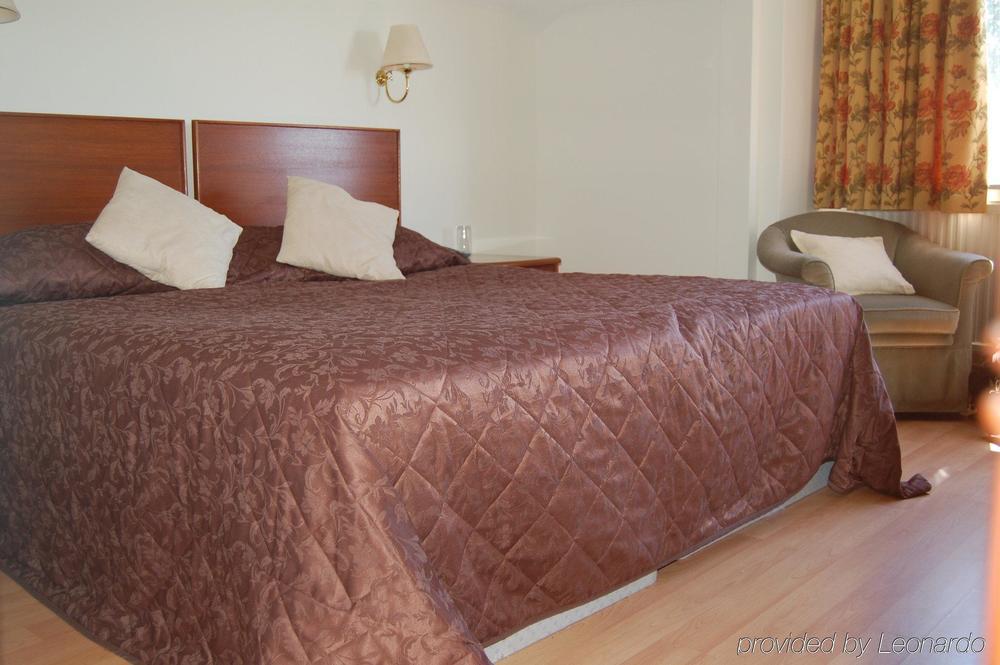 Oaklands Hotel Thorpe St Andrew Phòng bức ảnh