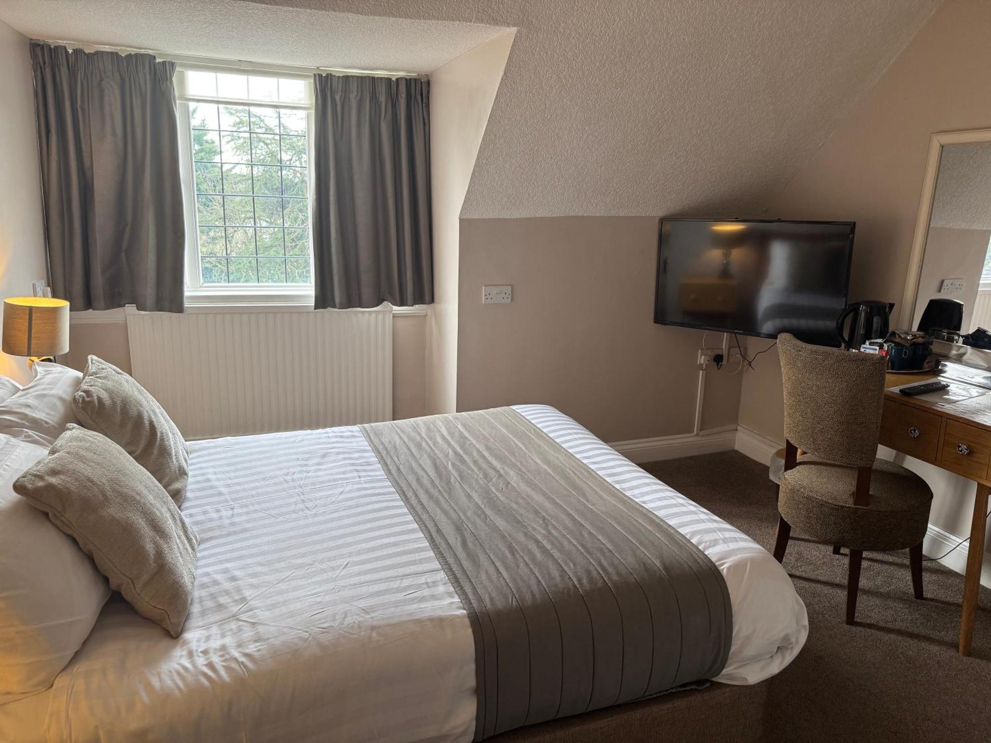 Oaklands Hotel Thorpe St Andrew Ngoại thất bức ảnh