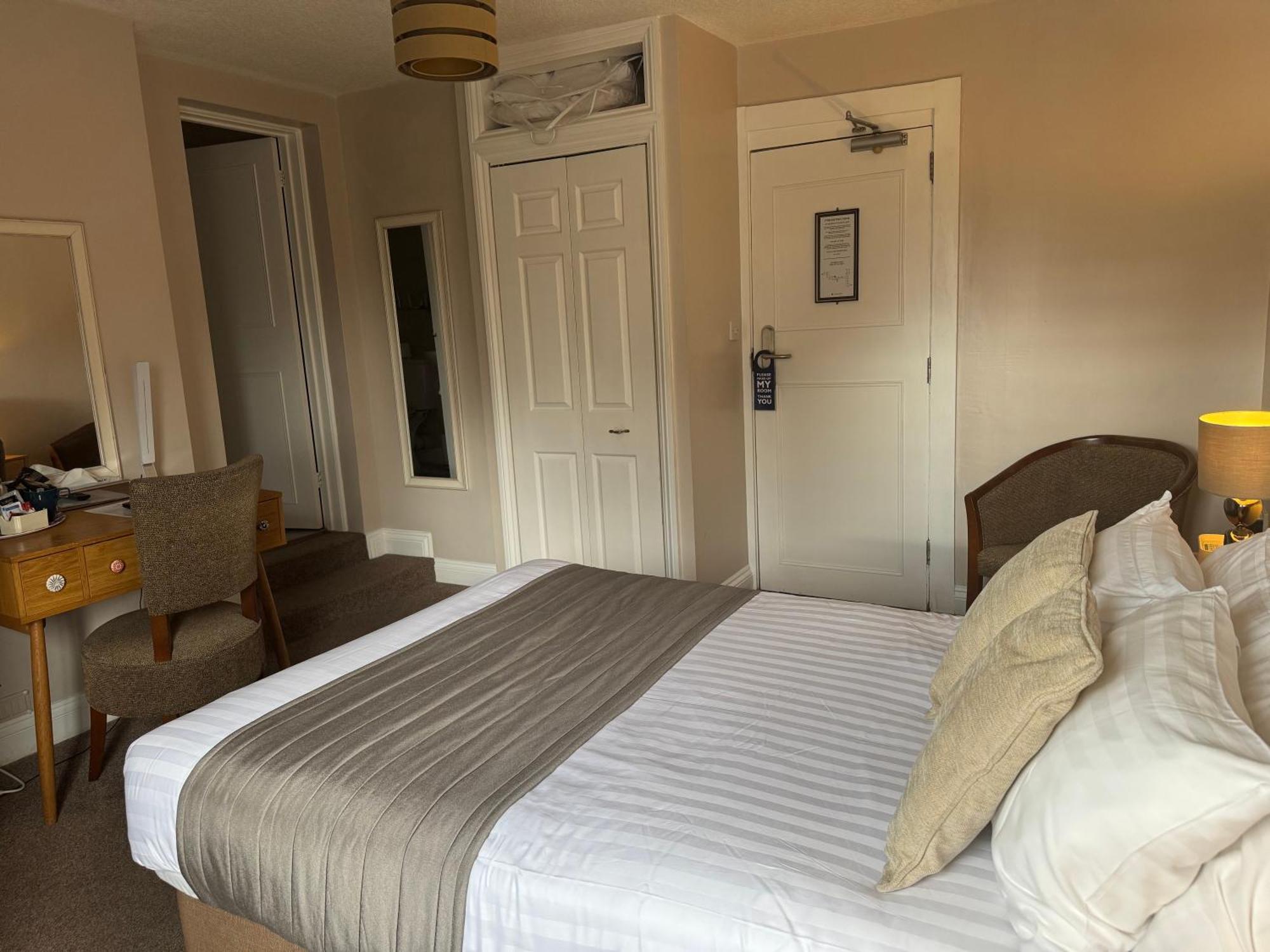 Oaklands Hotel Thorpe St Andrew Ngoại thất bức ảnh
