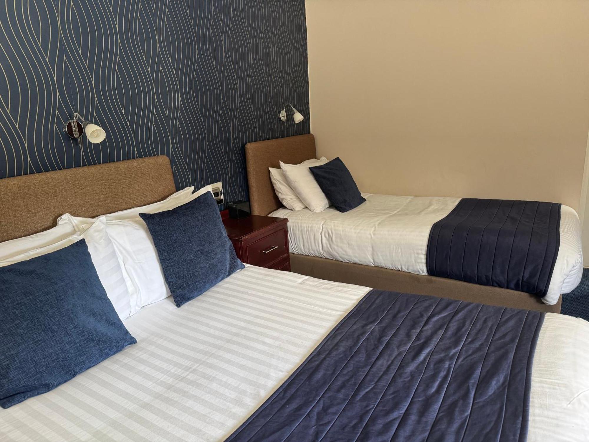 Oaklands Hotel Thorpe St Andrew Ngoại thất bức ảnh
